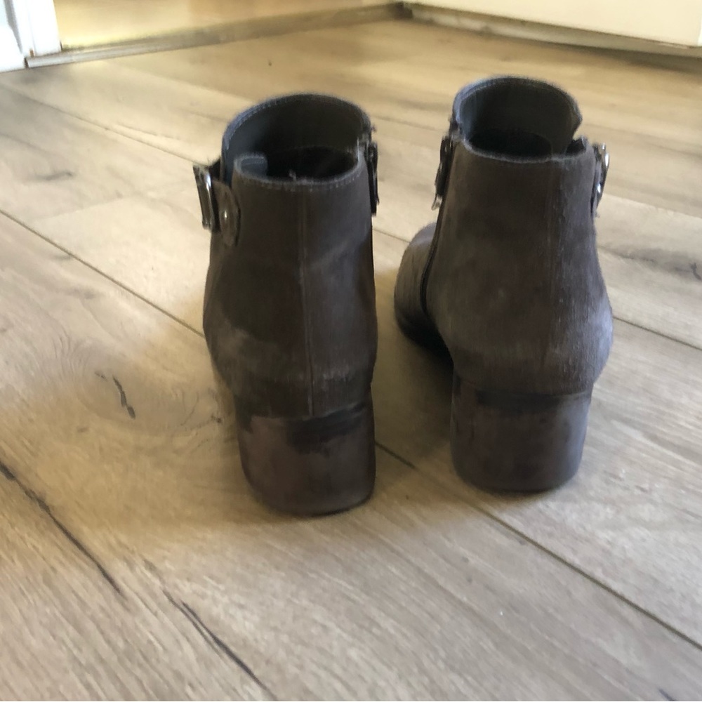 NATURALIZER Drewe Suede Buckle Bootie - Size 9 - Picture 6 of 11